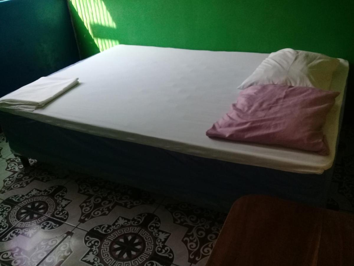 Hostal Maria ริวาส ภายนอก รูปภาพ